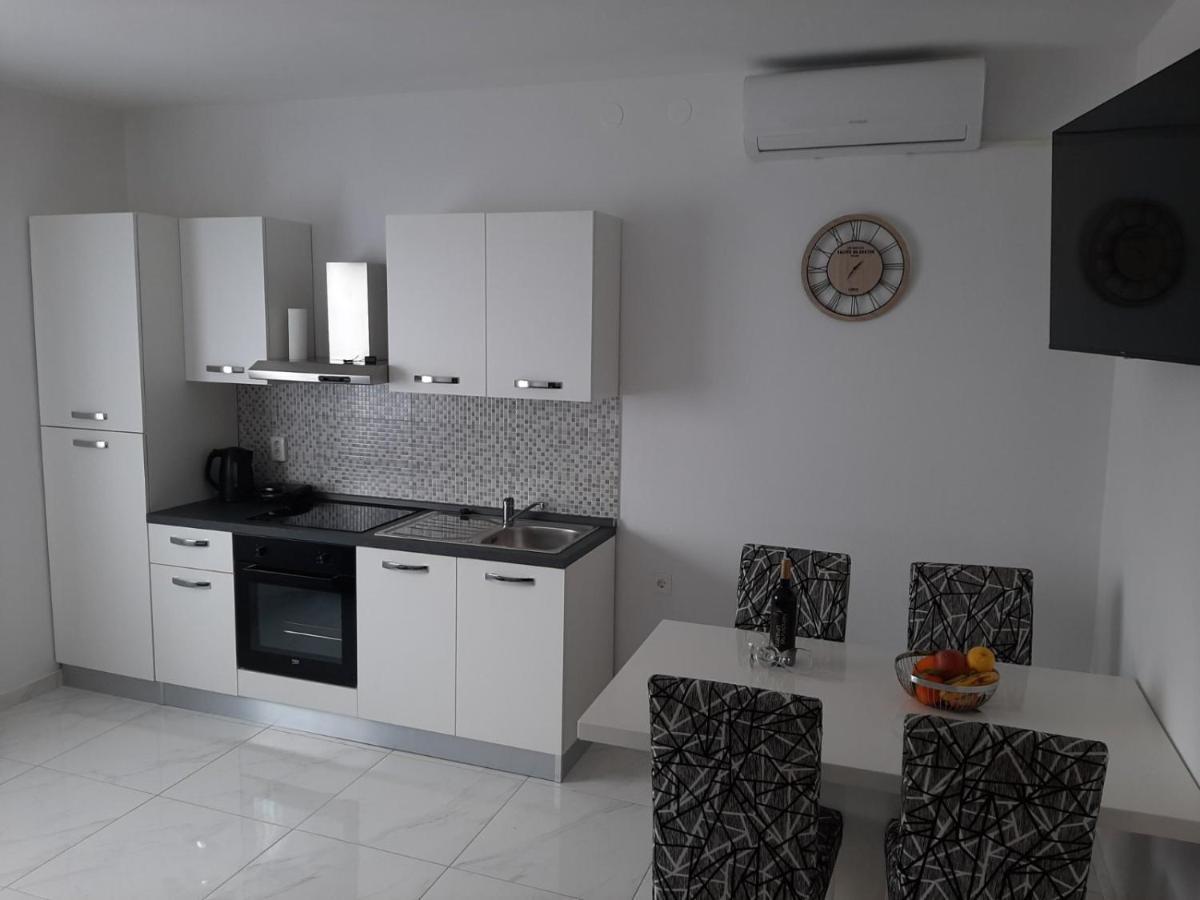 Apartments Roby 3M Sveti Juraj Exterior photo
